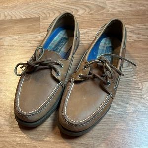 Sperry Woman’s boat shoes